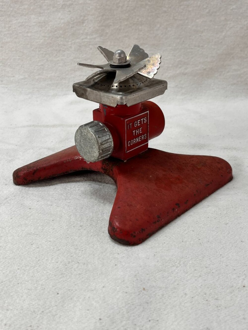 Vintage Red Metal Proen SquareSpray Lawn Yard Sprinkler Made USA Square Spray